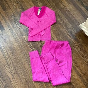 NEVER WORN PINK brand PINK ACTIVEWEAR SET SIZE SMALL
